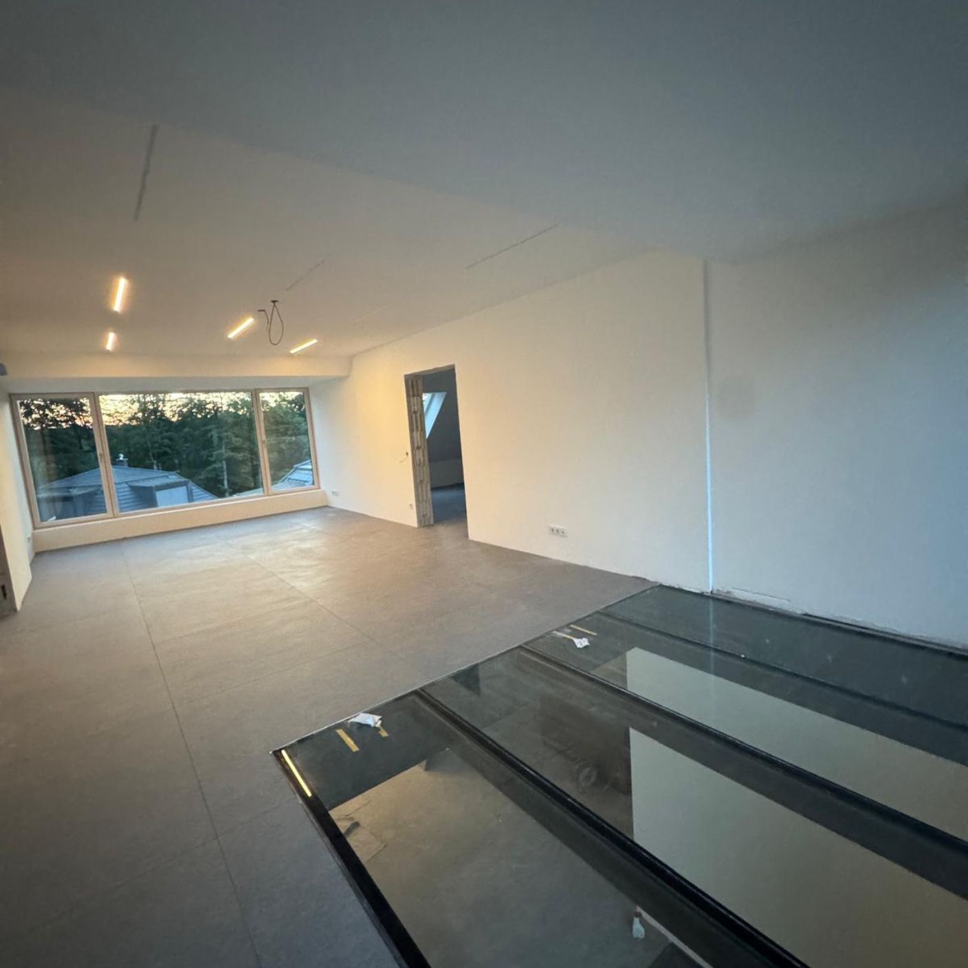 RIMASALEZ AG Bilder Grünwald Büro3