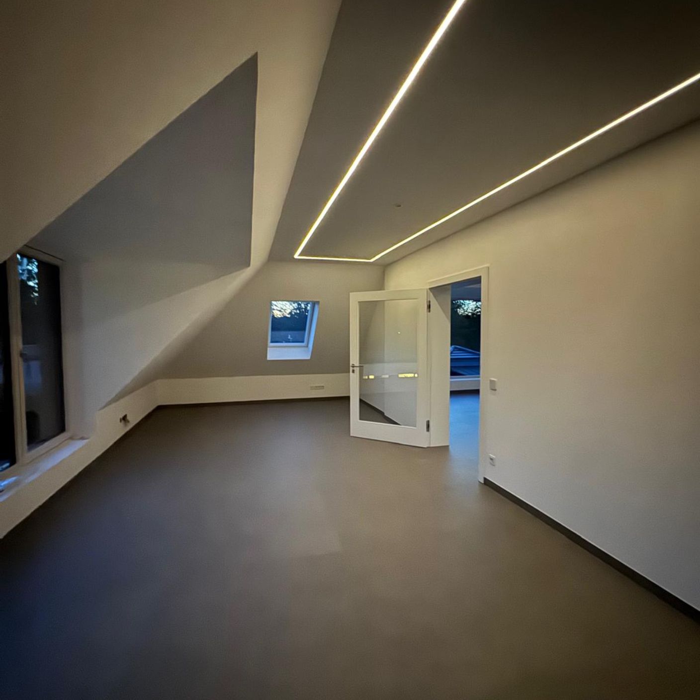 RIMASALEZ AG Bilder Grünwald Büro4